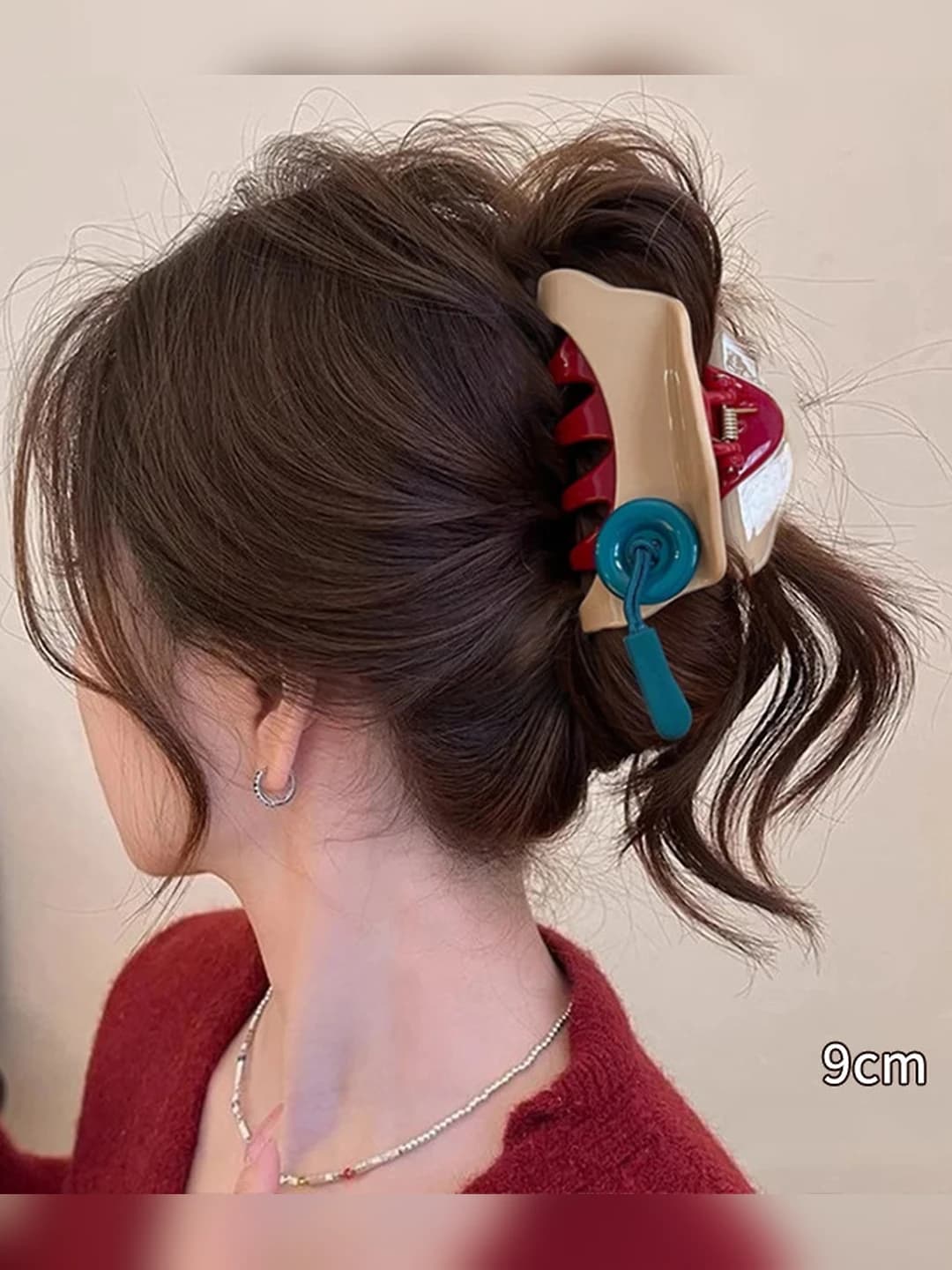 Beige button clip AB 9 cm