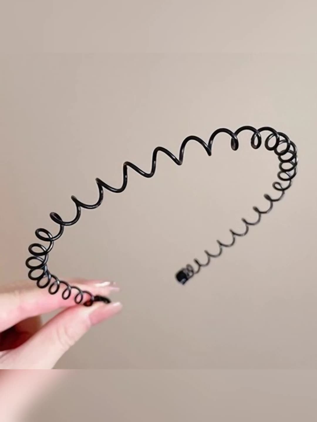 Comfortable, spring headband