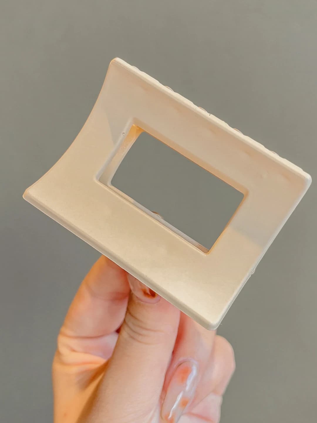 Beige - square 6 cm