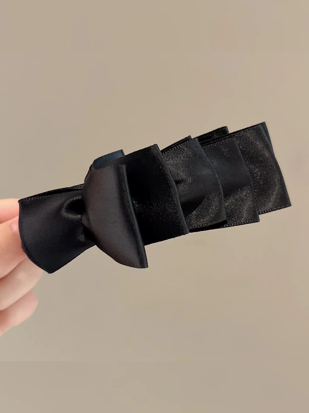1# Black ~12cm - base 9.5cm