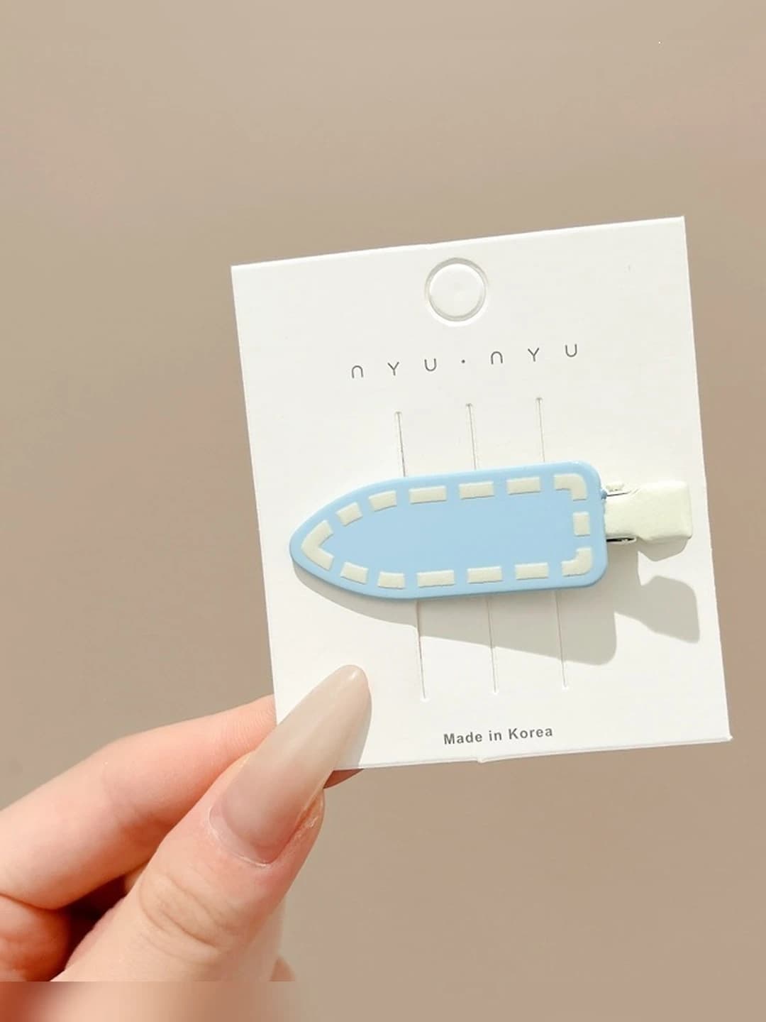 3# Dashed arrow [Blue] ~5.7 cm