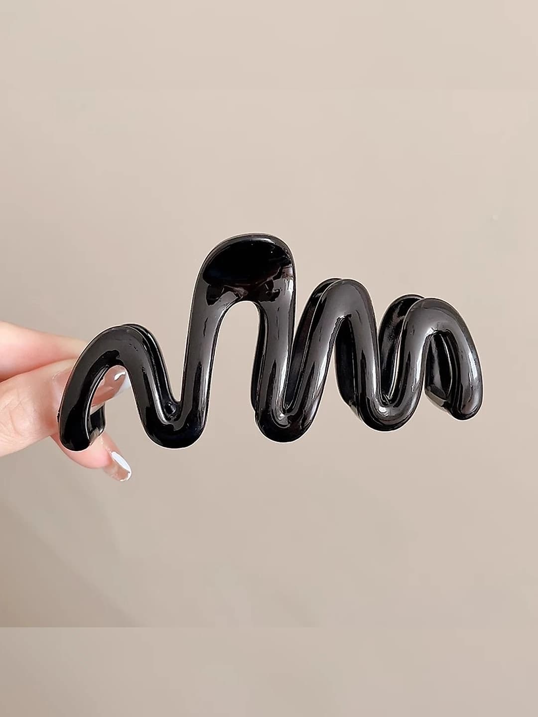 Black glossy 10.5 cm