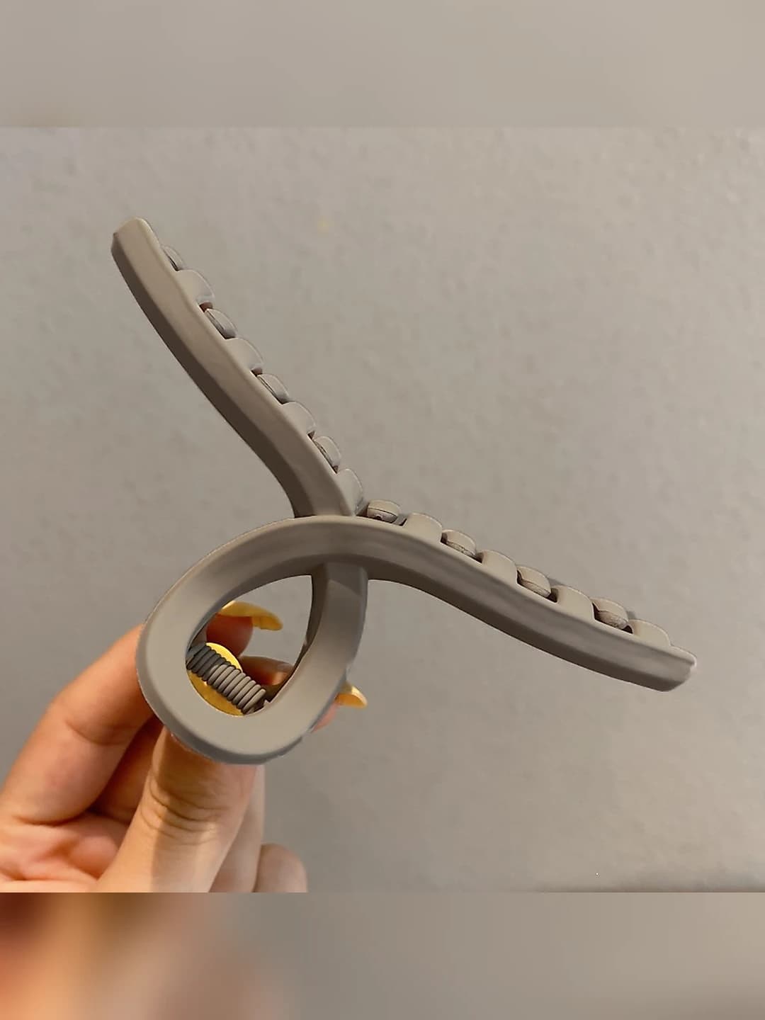 11# Bej-kulrang Y harfli qisqich 11cm