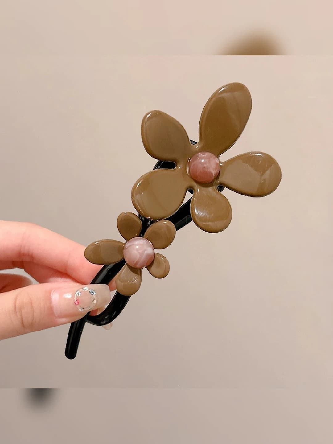 1# qora klipi kofe gul burilgan klipi 10.5cm