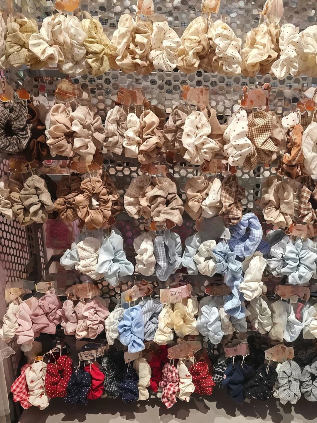 Women's Korean style lace hair scrunchies, floral pattern, high stretch