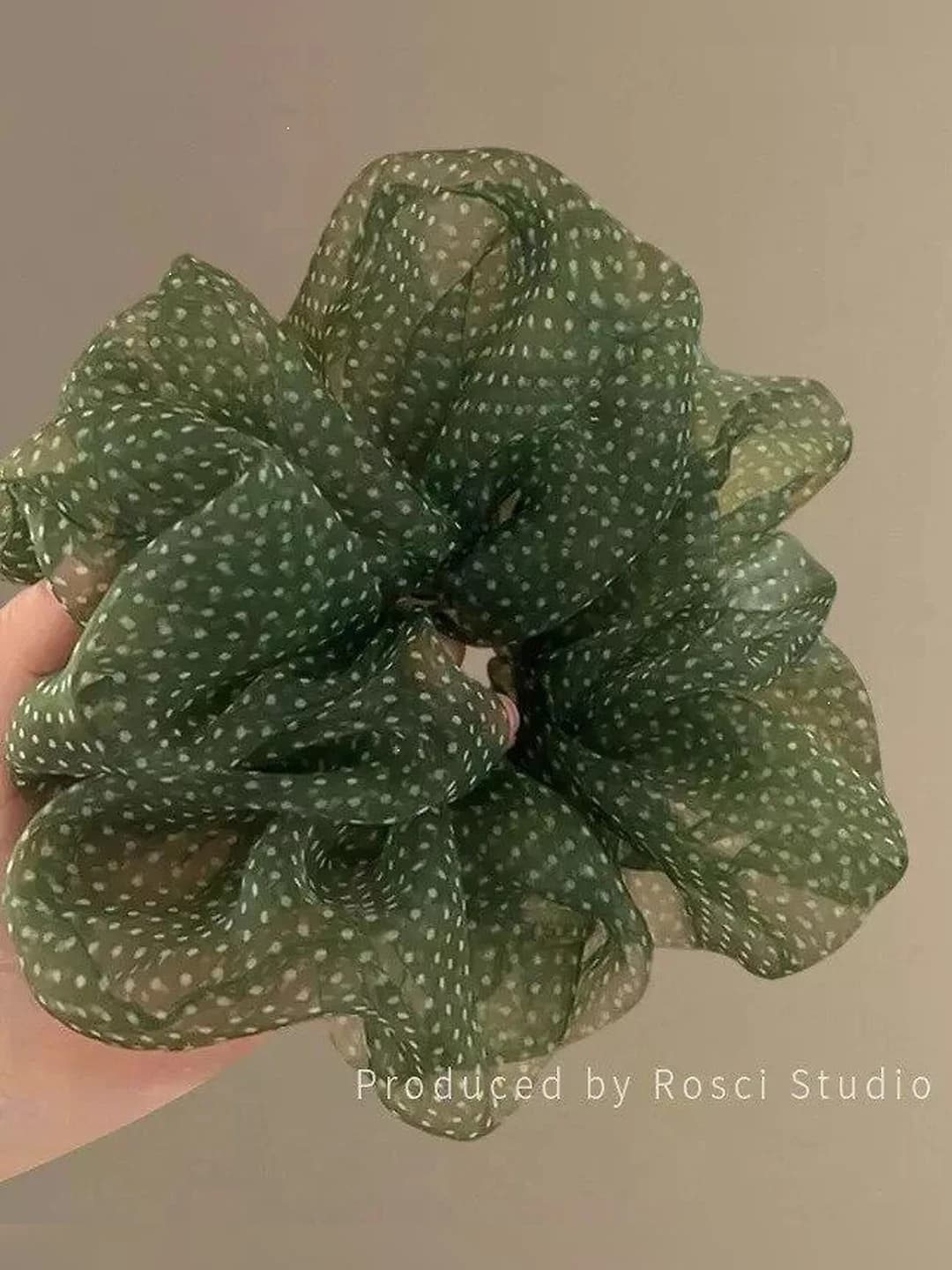 Green polka dot scrunchie, ~16 cm