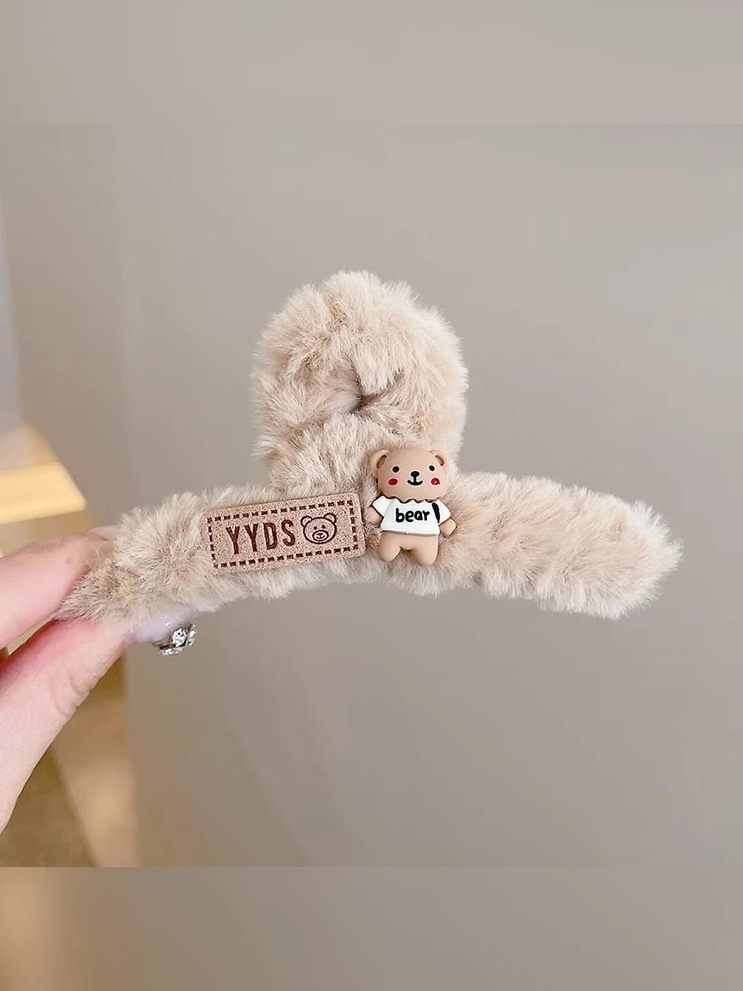1#Claw bear letters (1 pc)