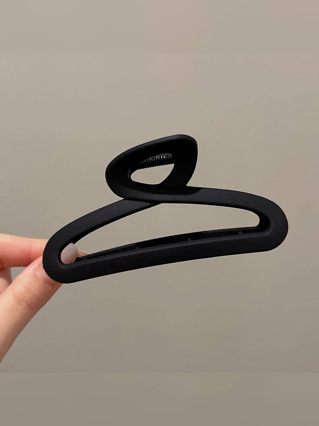 Чёрный ок. 11cm