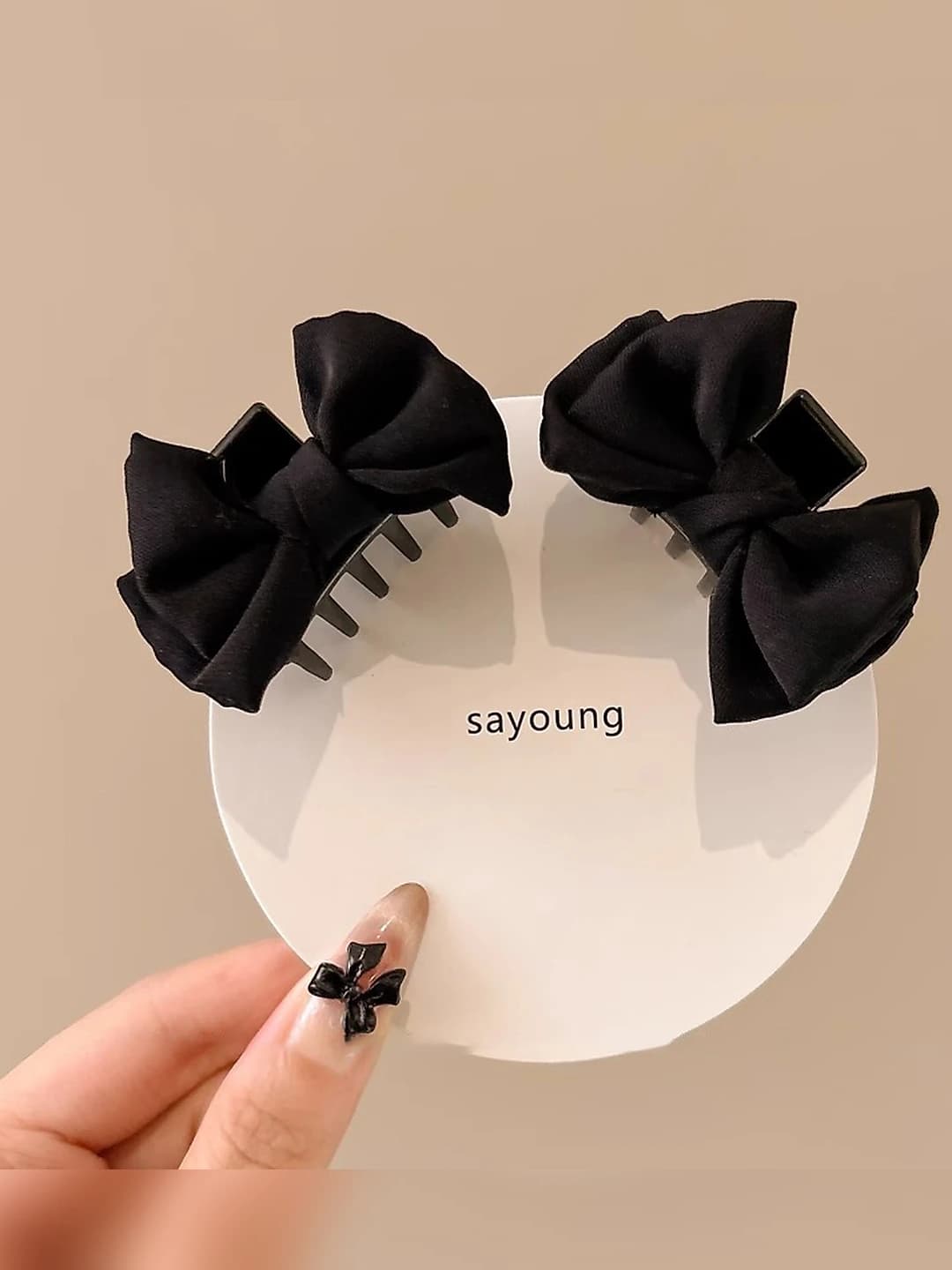 Qora, 1 juft, ~3.5 sm