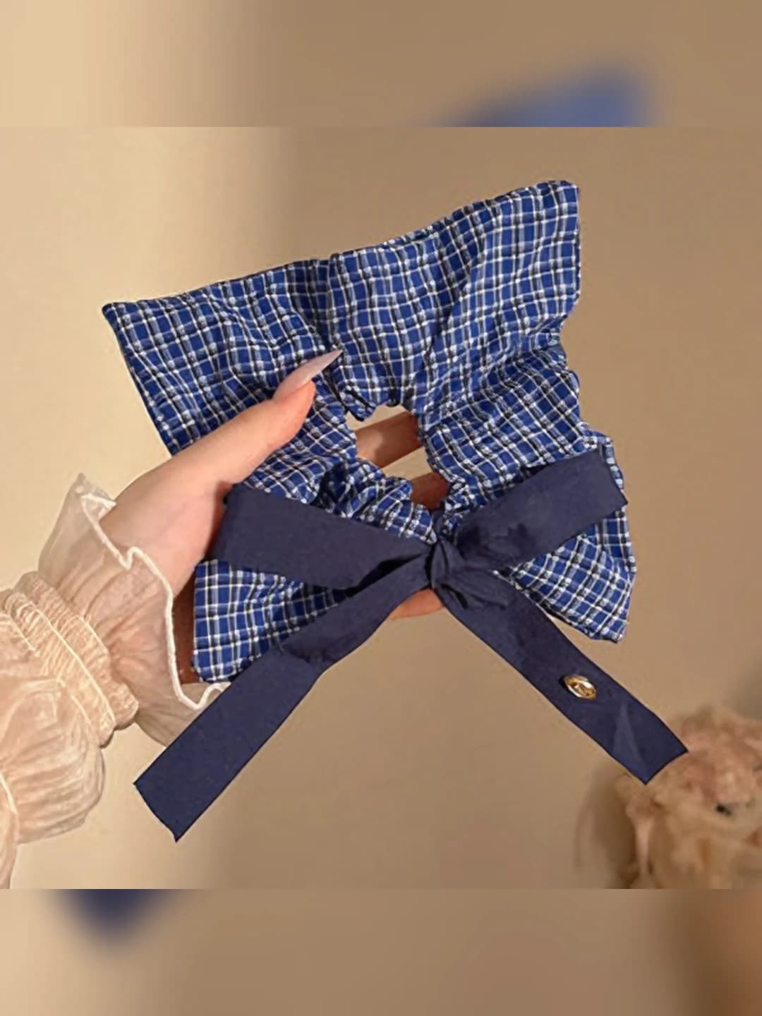 1# Blue plaid square 22 cm