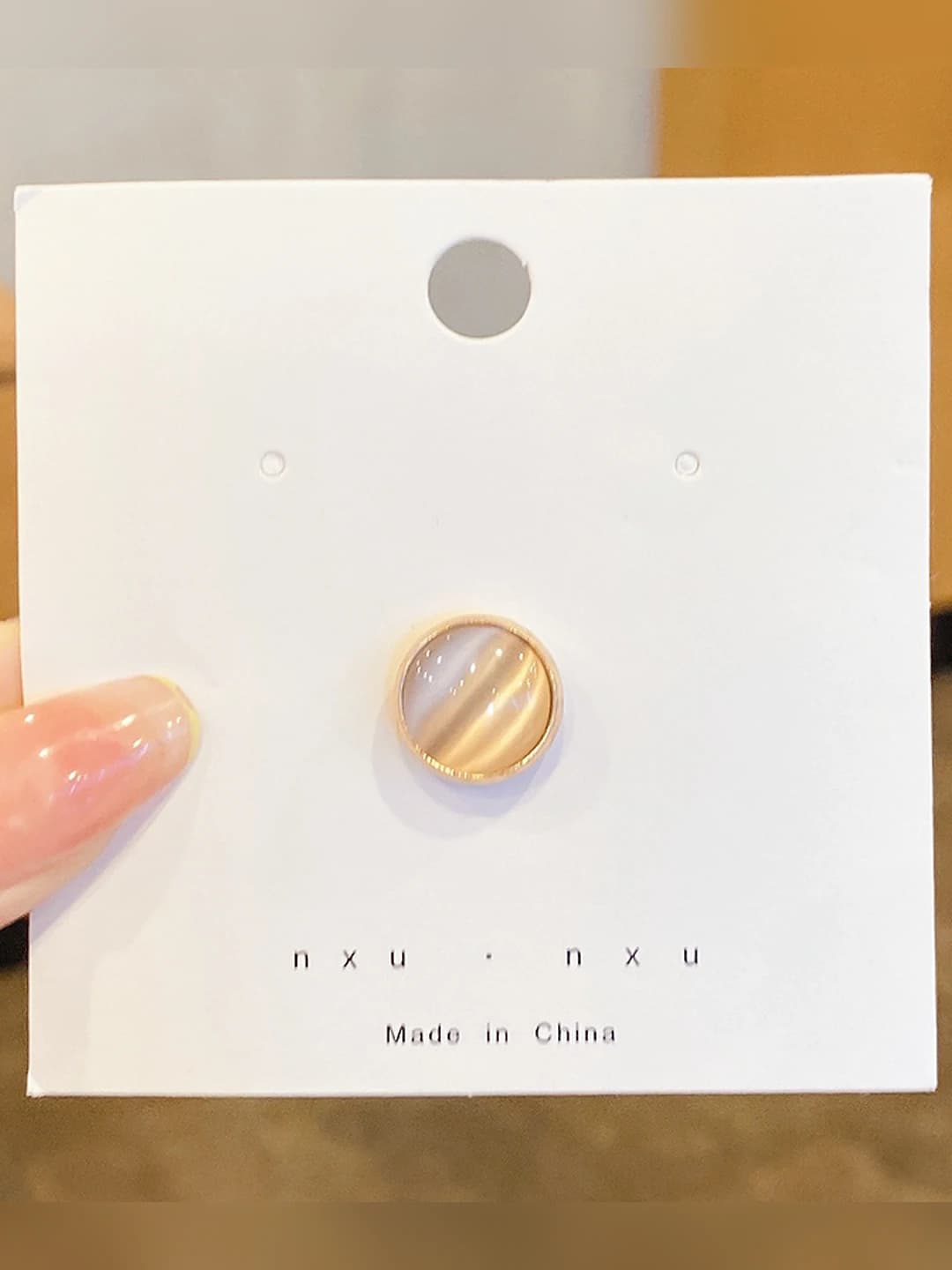 35# Gold white cat's eye 1 pc