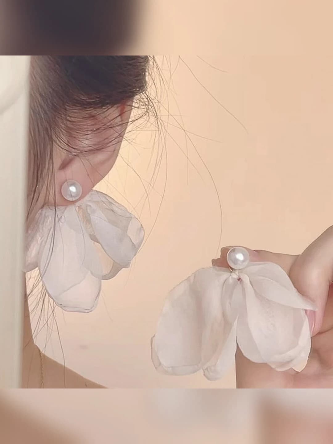 1# sheer chiffon flowers white