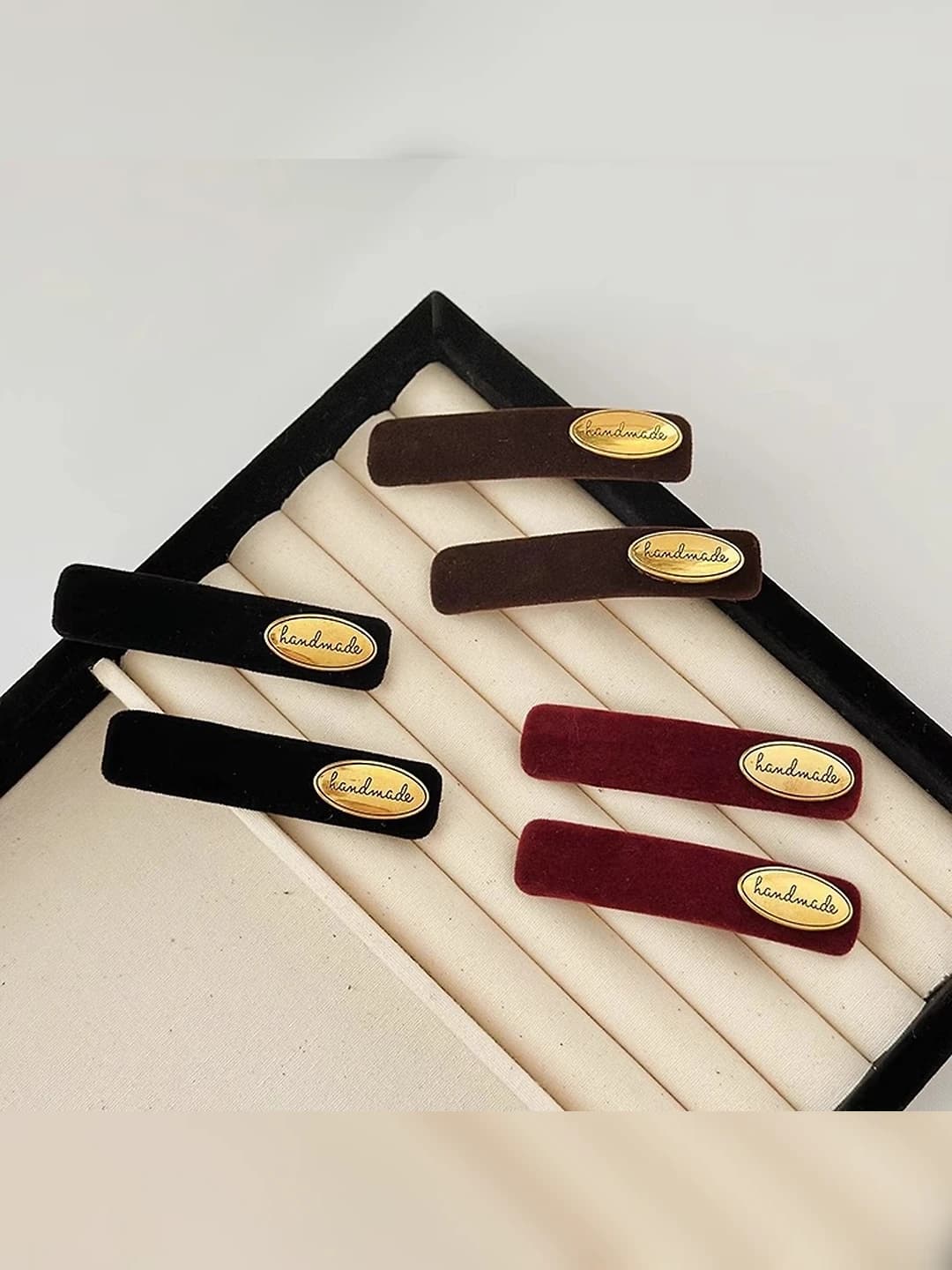 Women's hair clips and combs: metal BB clip, JK style, 2026