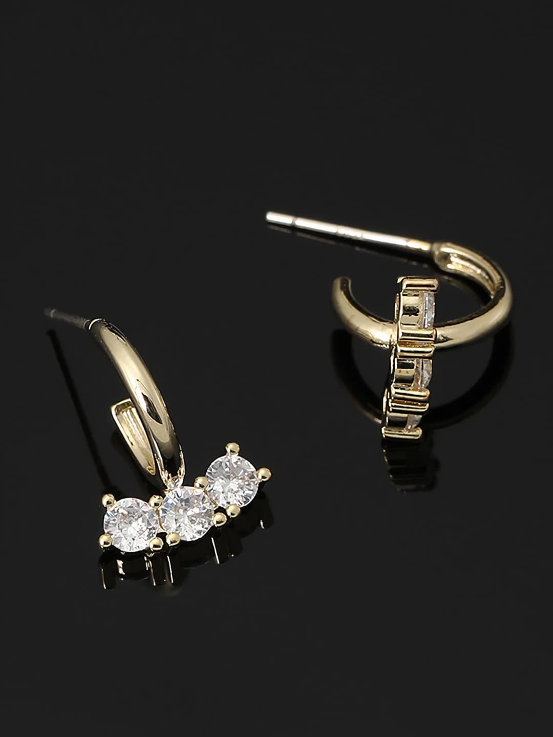 С дыркой. Серебряная игла. F513