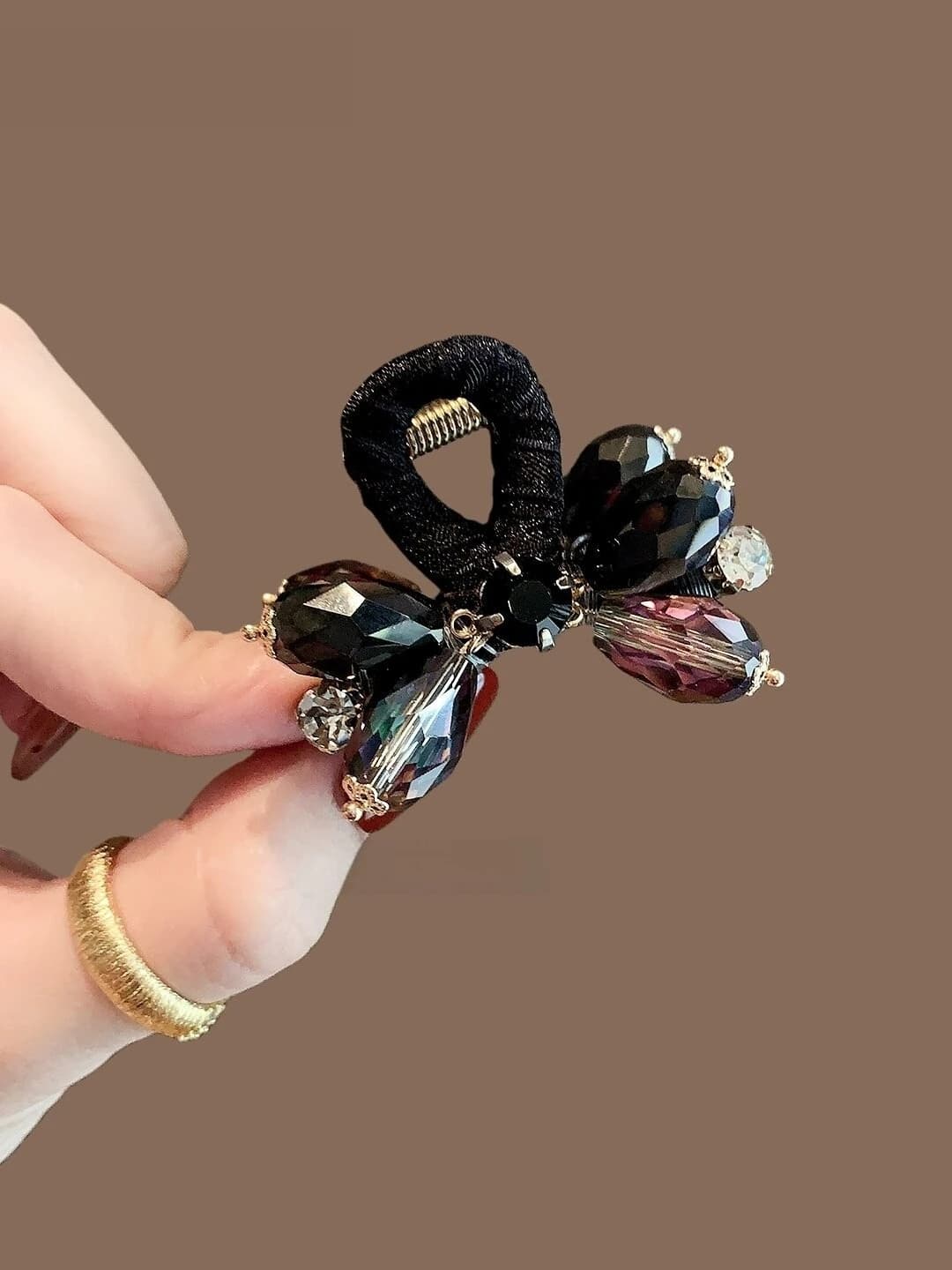 2# Black crystal mini clip ~4.5 cm