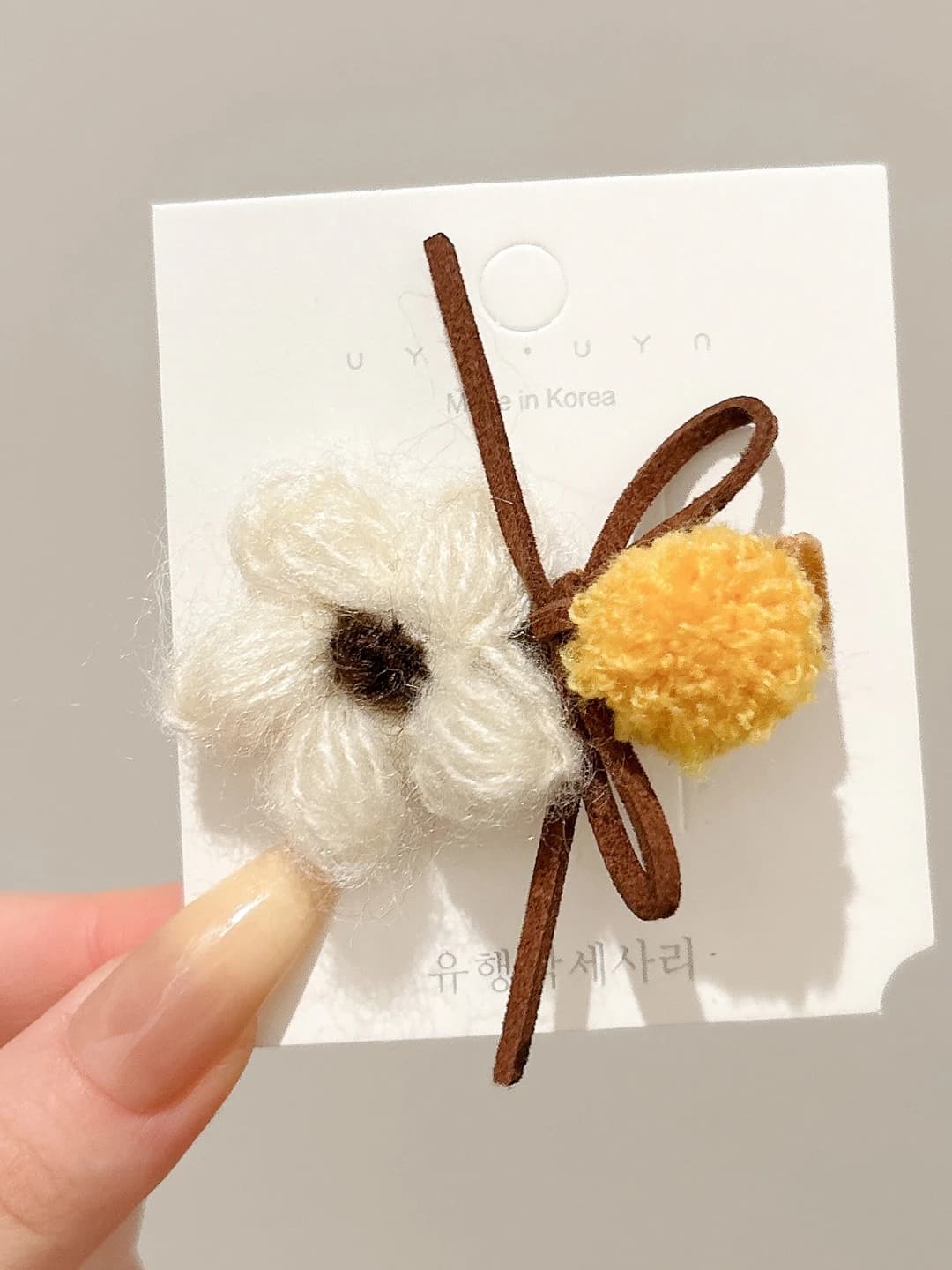 Plush Flower Clip ~6 cm