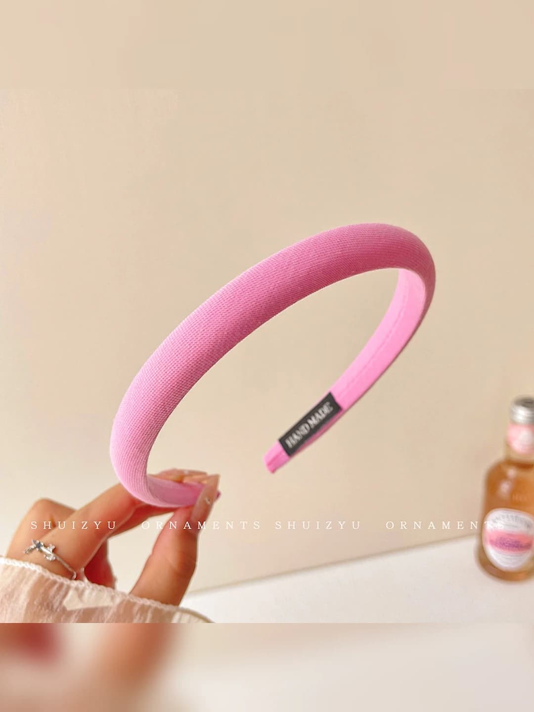 Pink thin