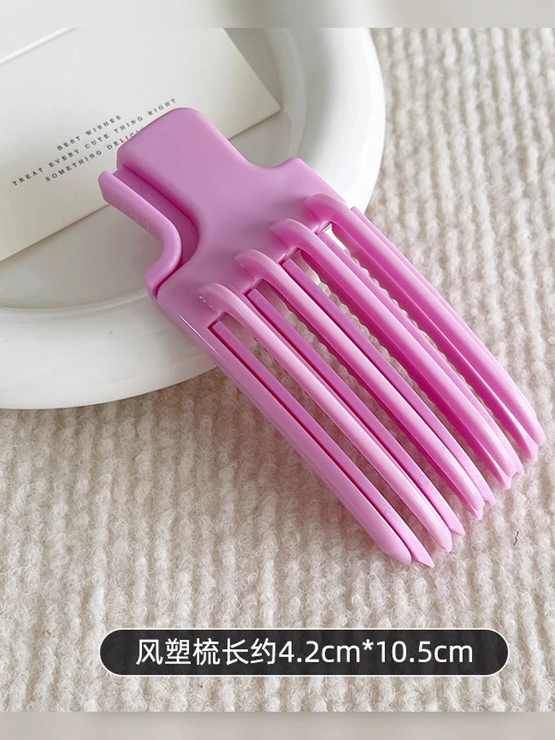 Pink-purple comb