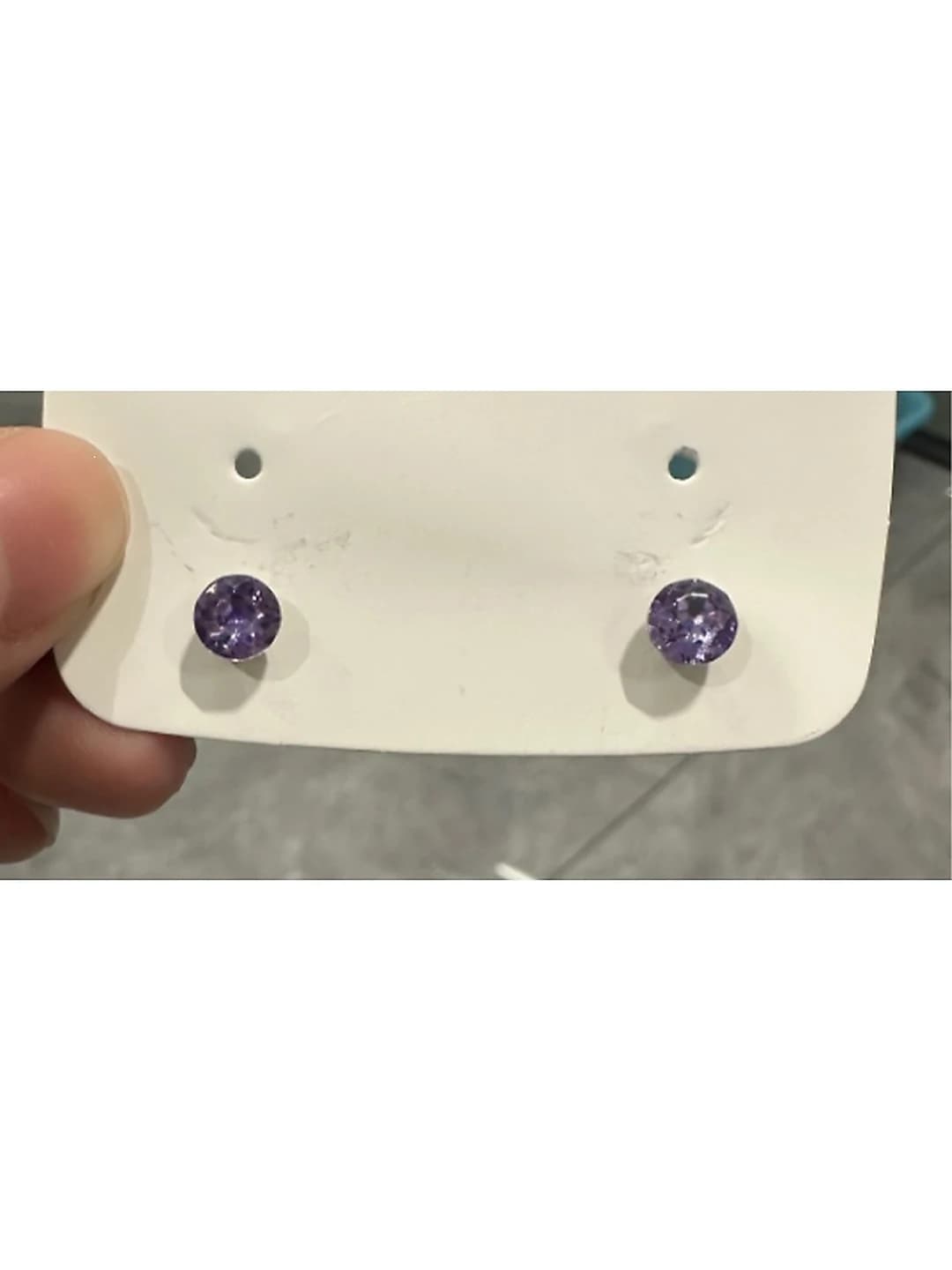 5# 6mm Moissanite Purple - pair