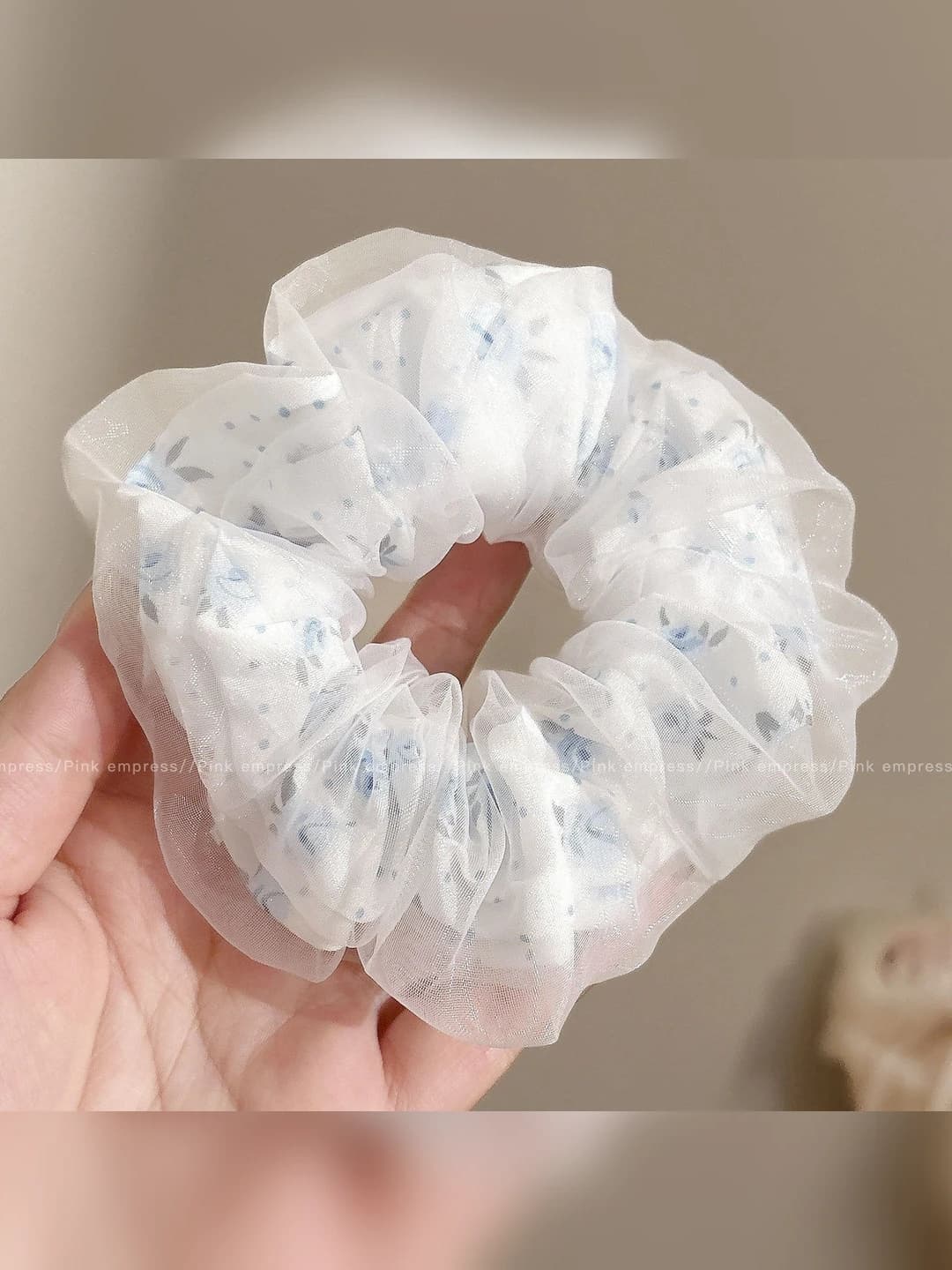 Sea salt floral mesh hair tie ~10 cm