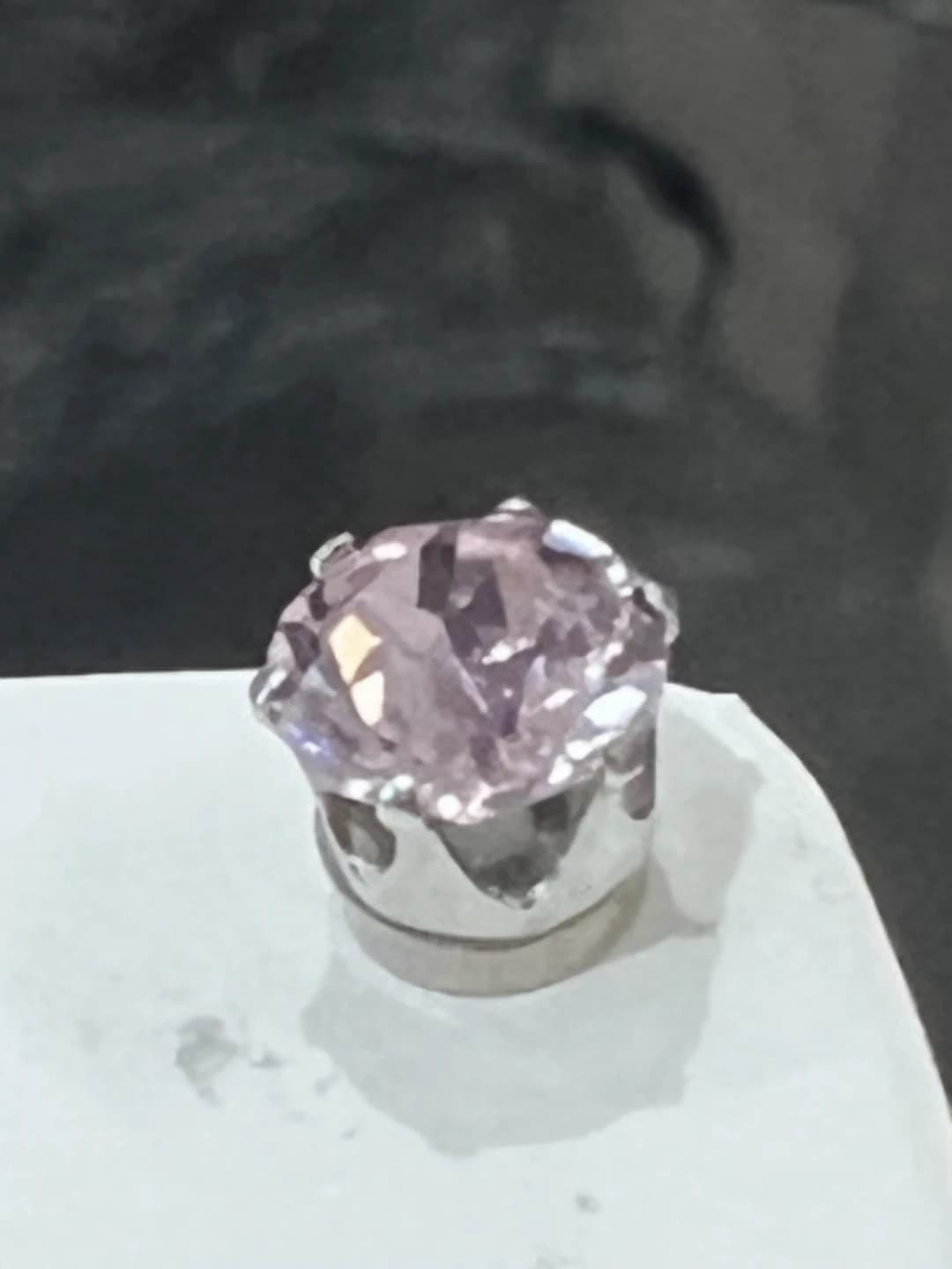 5# Magnitli quloq halqasi 6mm [Pushti] bitta