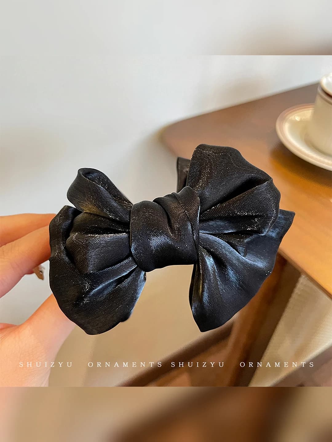 1# Black - bun clip 9 cm