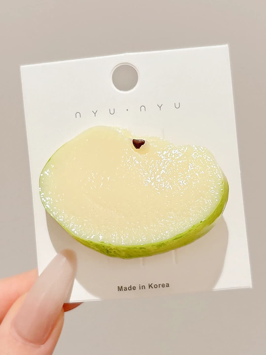 1# Moviy-yashil olma ~5.5cm