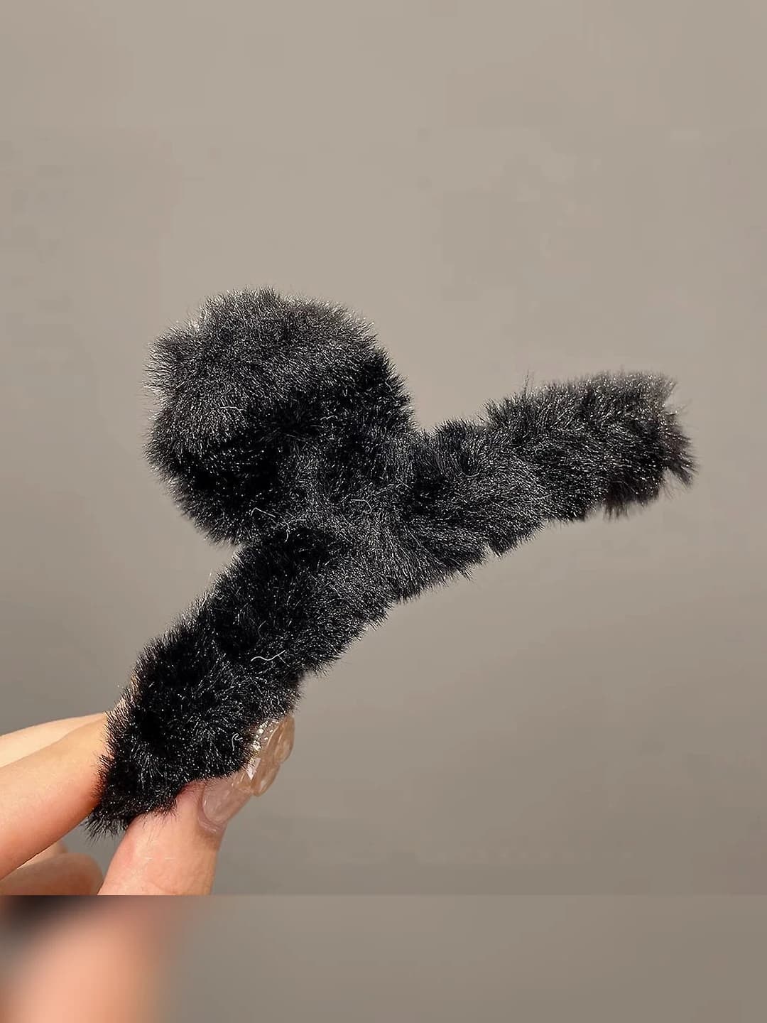 3# Black fur claw clip 15 cm