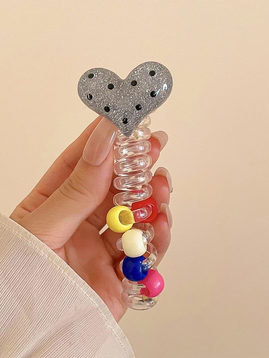 Серебристые гороховые сердечки