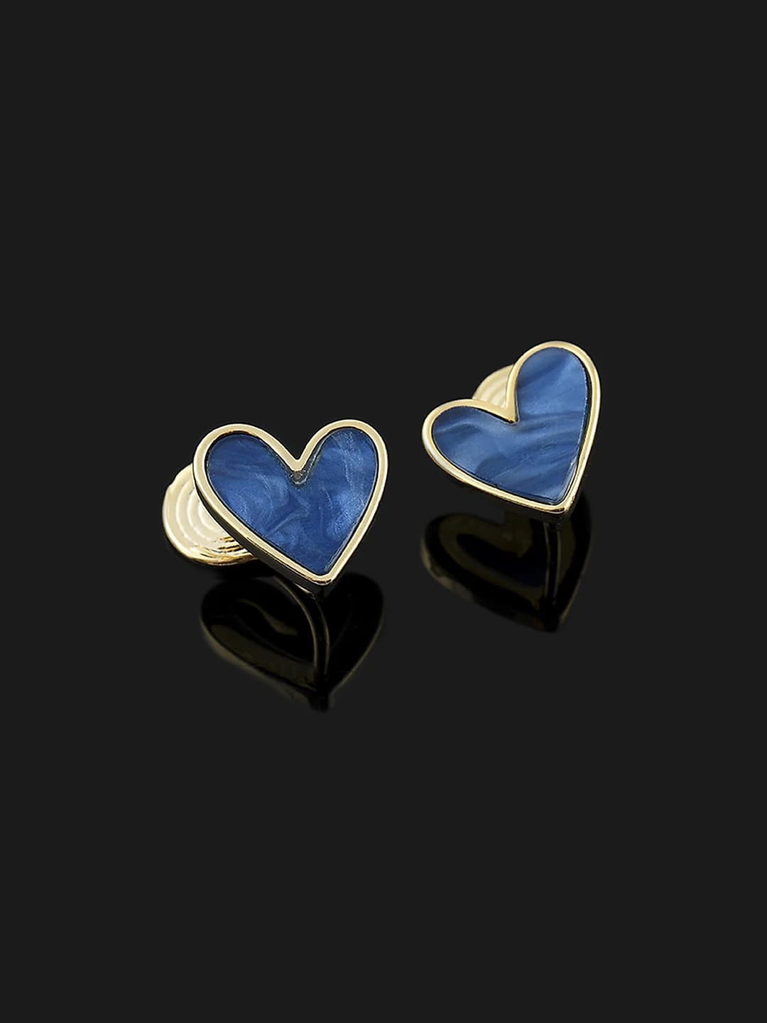 Women's heart-shaped cobalt blue solid ear clips