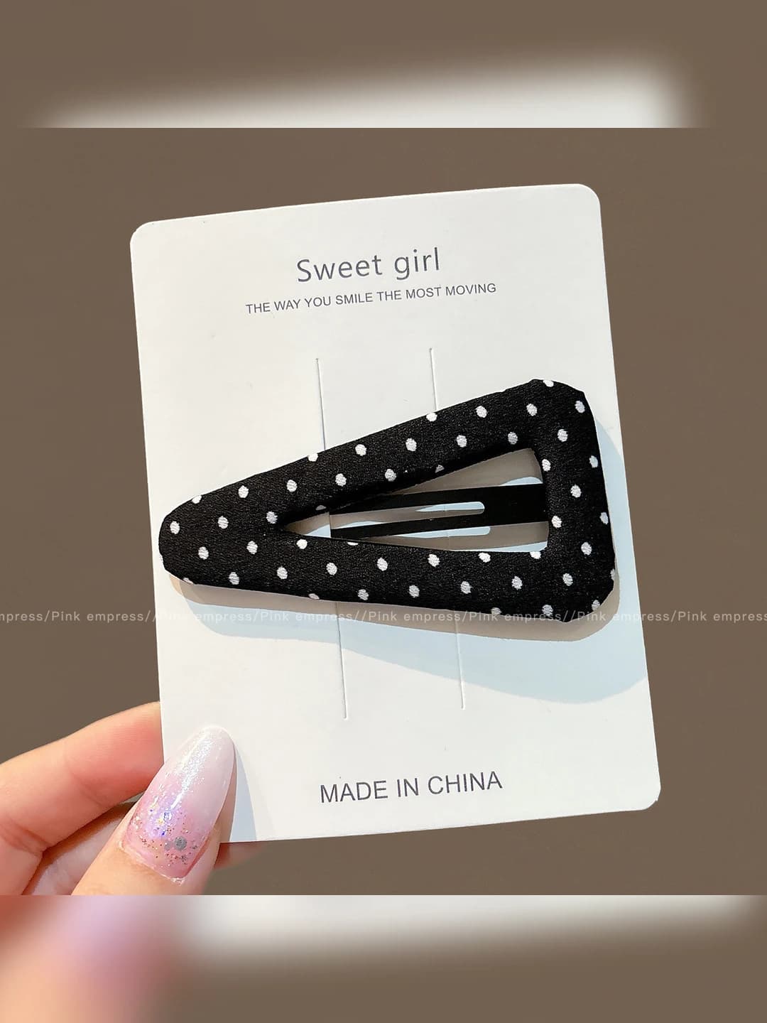 4# Black polka dot ~8 cm