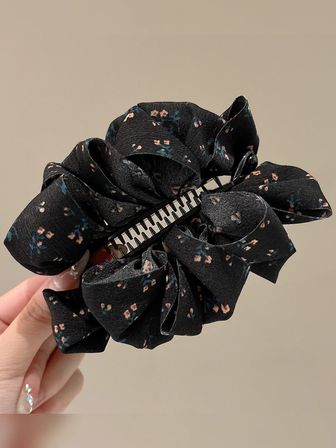 3#Black floral - approx. 12 cm