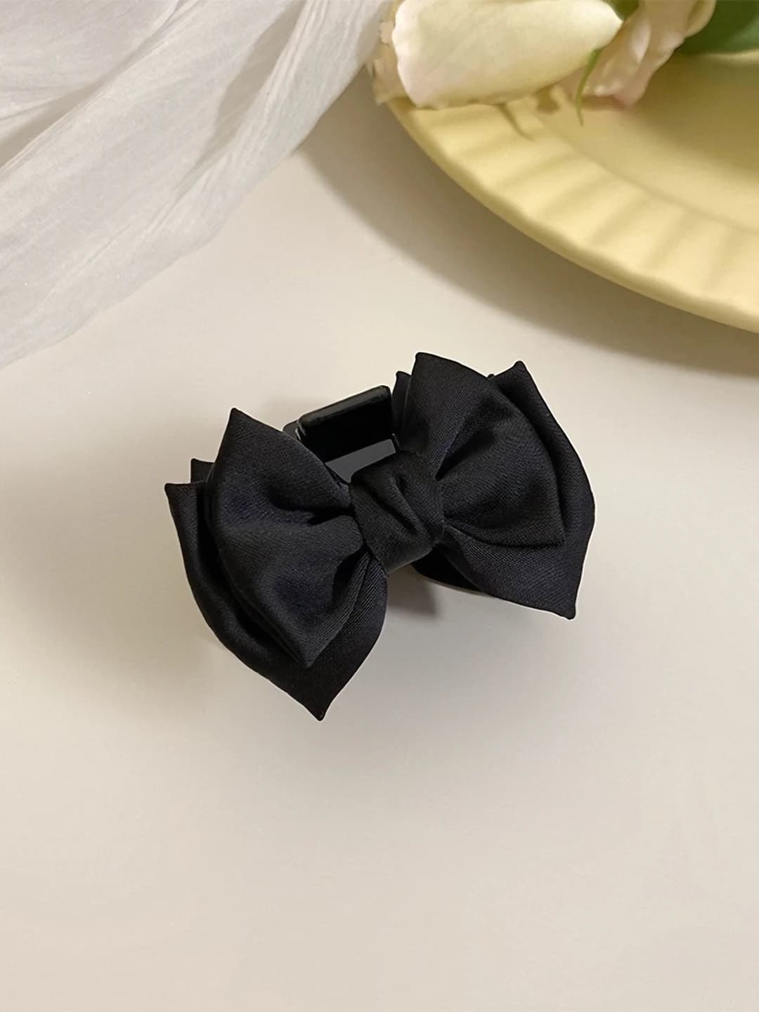 Black (~6 cm)