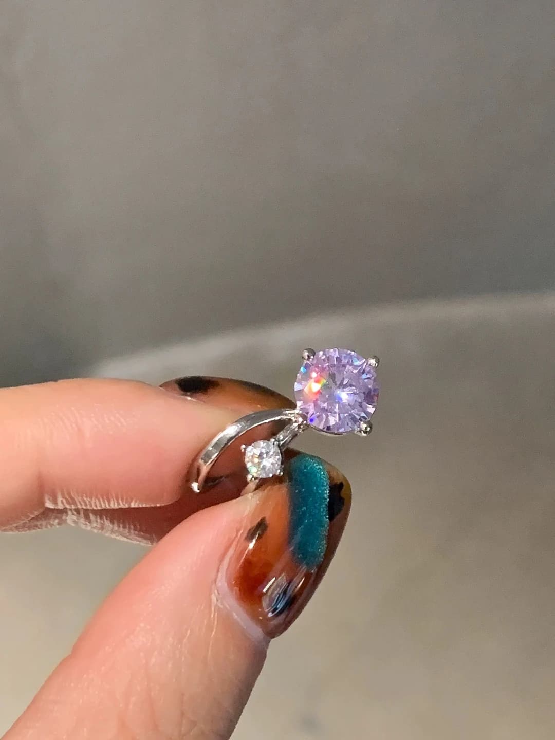 Purple, single ear clip, no piercing
