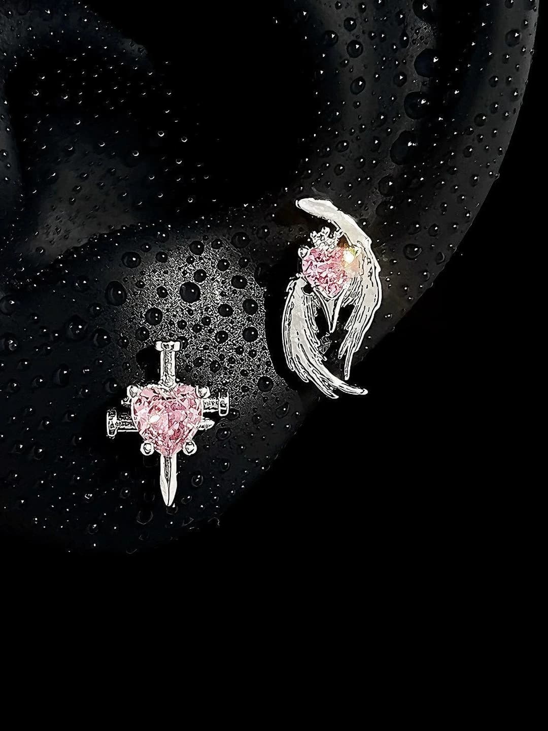 Pink wings and heart, 1 pair