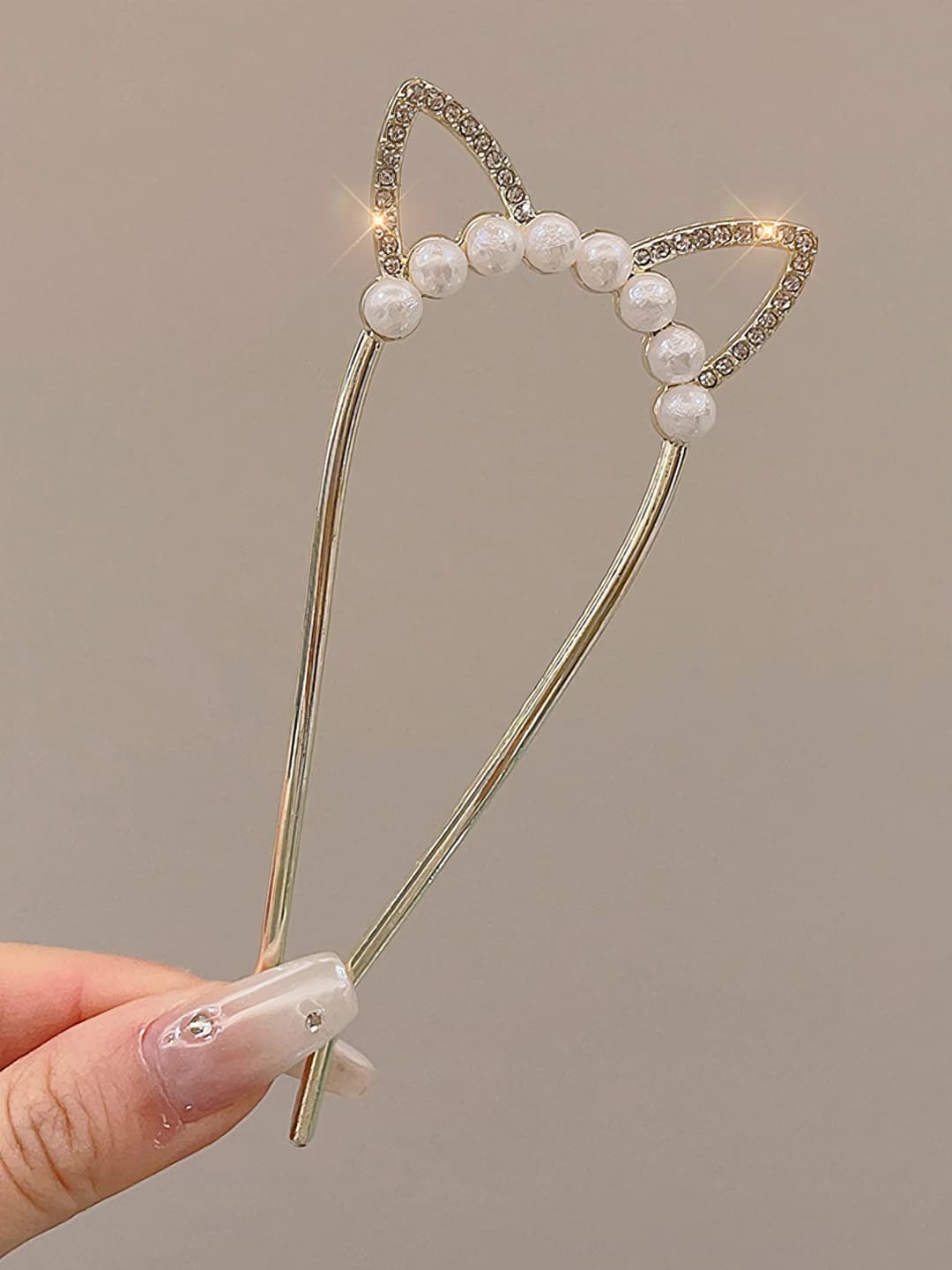 Gold cat ears pearl hair pin (~10.6 cm)