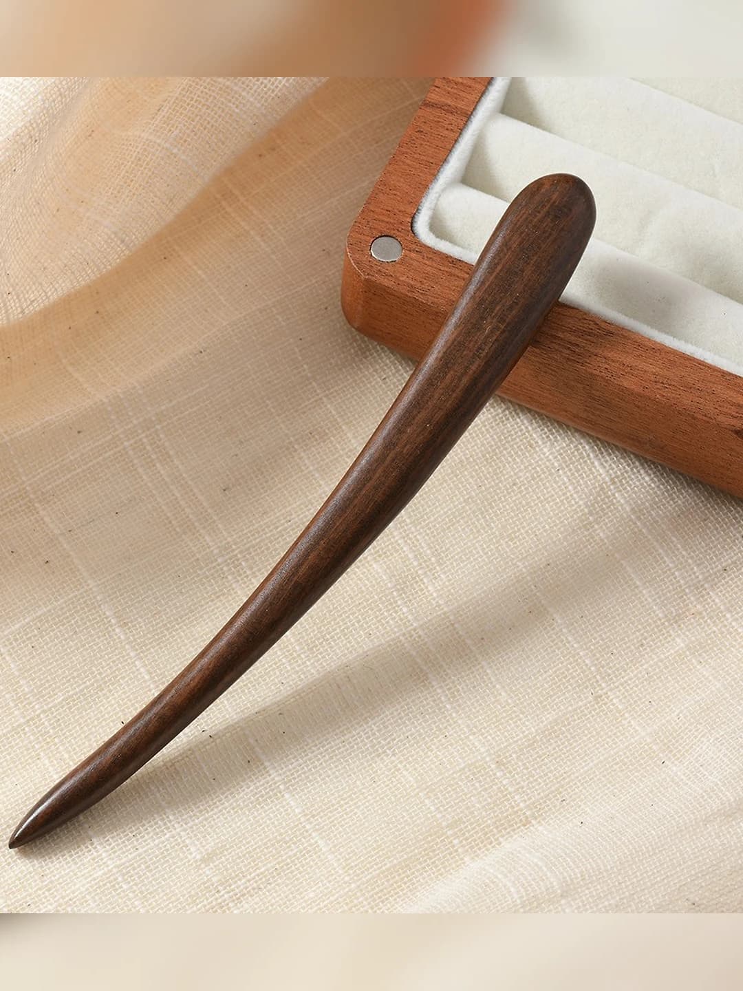 13 cm teardrop [Large leaf ebony]