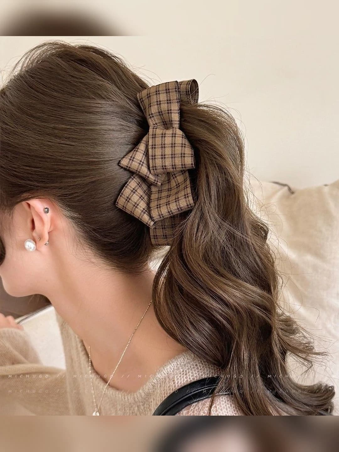 1# Small plaid clip ~15 cm