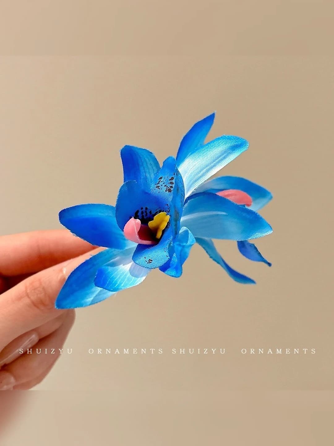 4# Градиентный синий 3D фаленопсис клипса 4 см