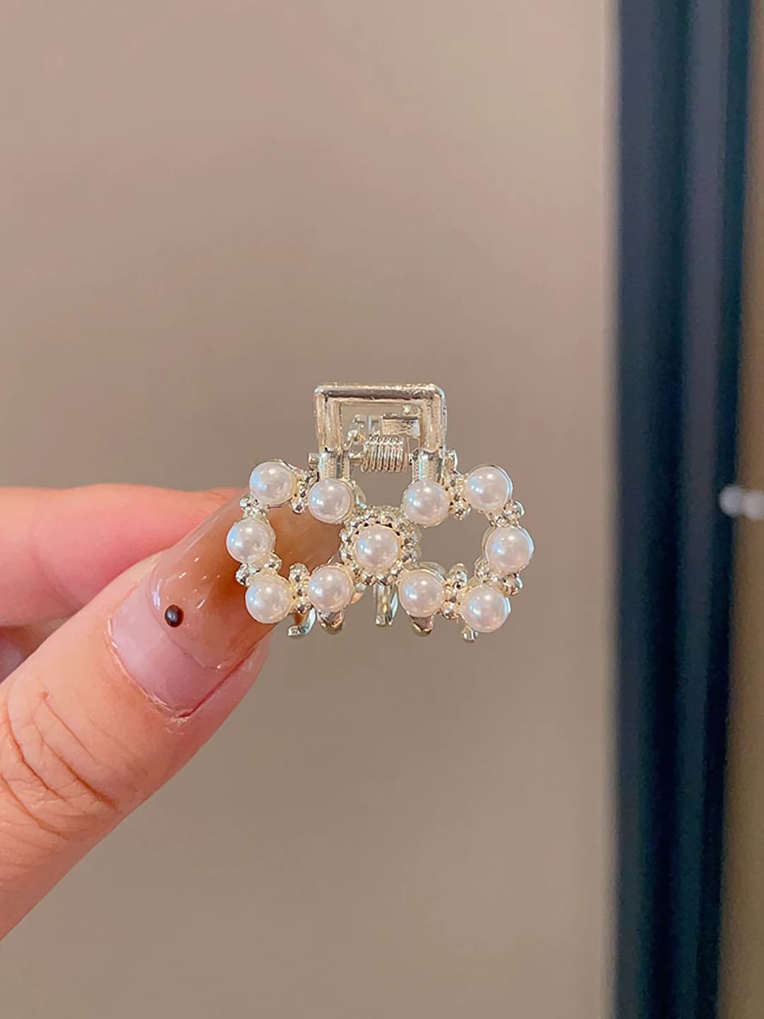 4# Цифра 8, жемчужный зажим ~2.7cm