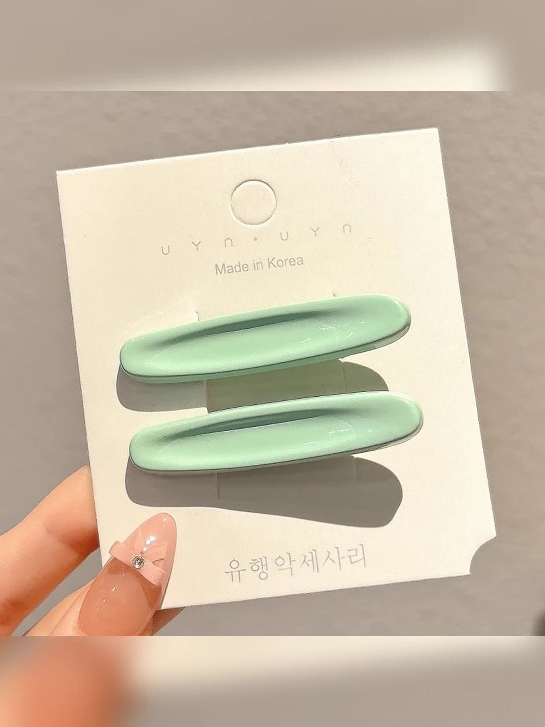 4# Rangli oval gulli soch to'g'asi Yashil rang Juft ~5.2cm