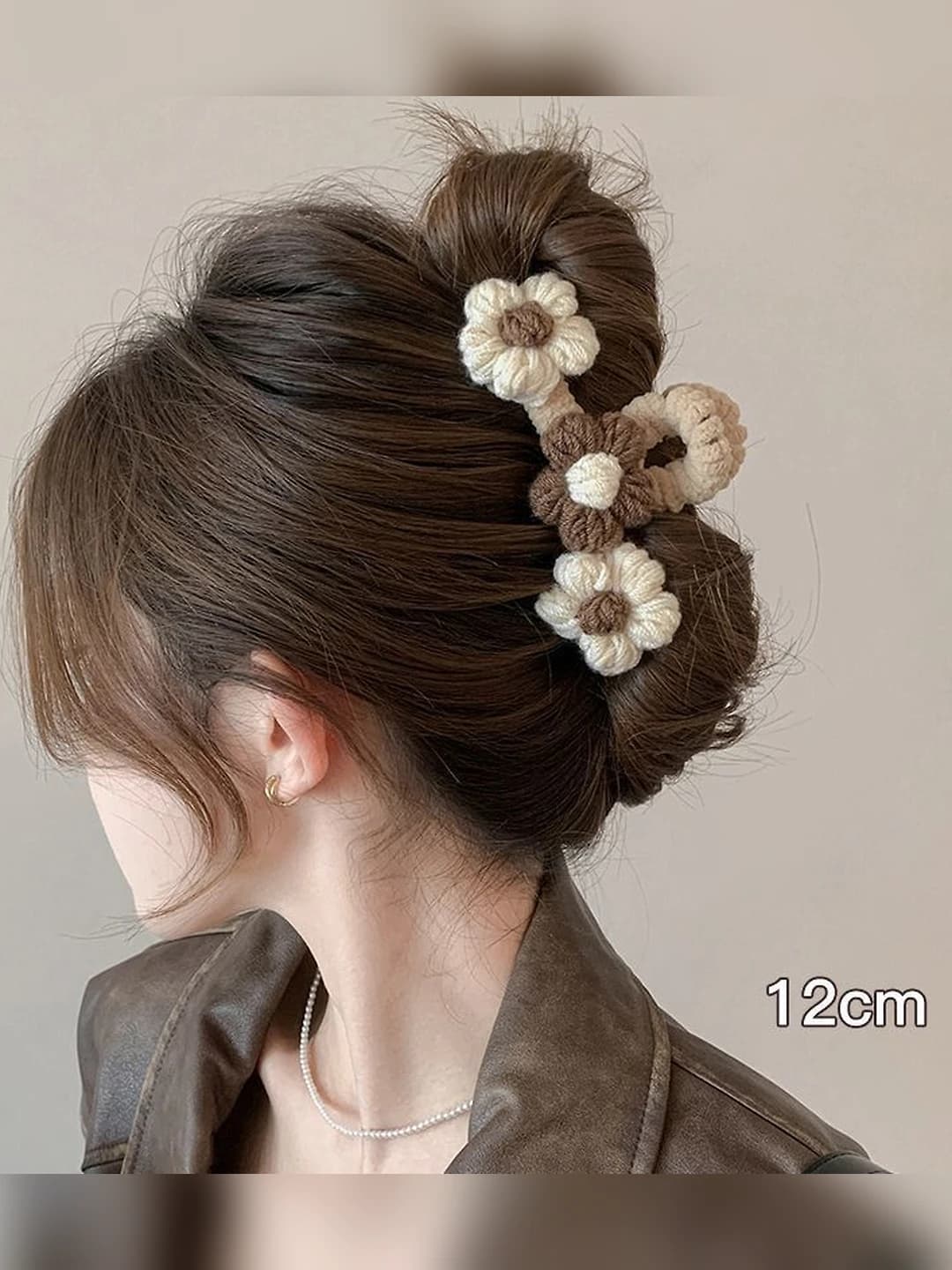 Beige-coffee flowers