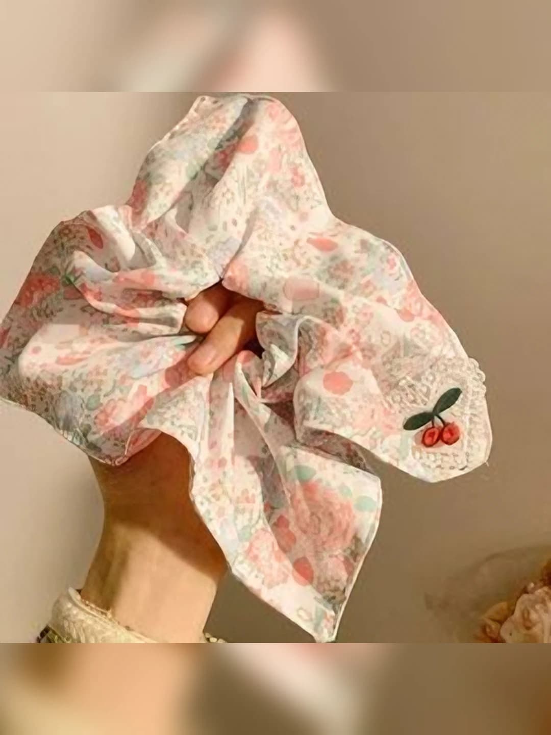 Pink floral cherry 22*22 cm
