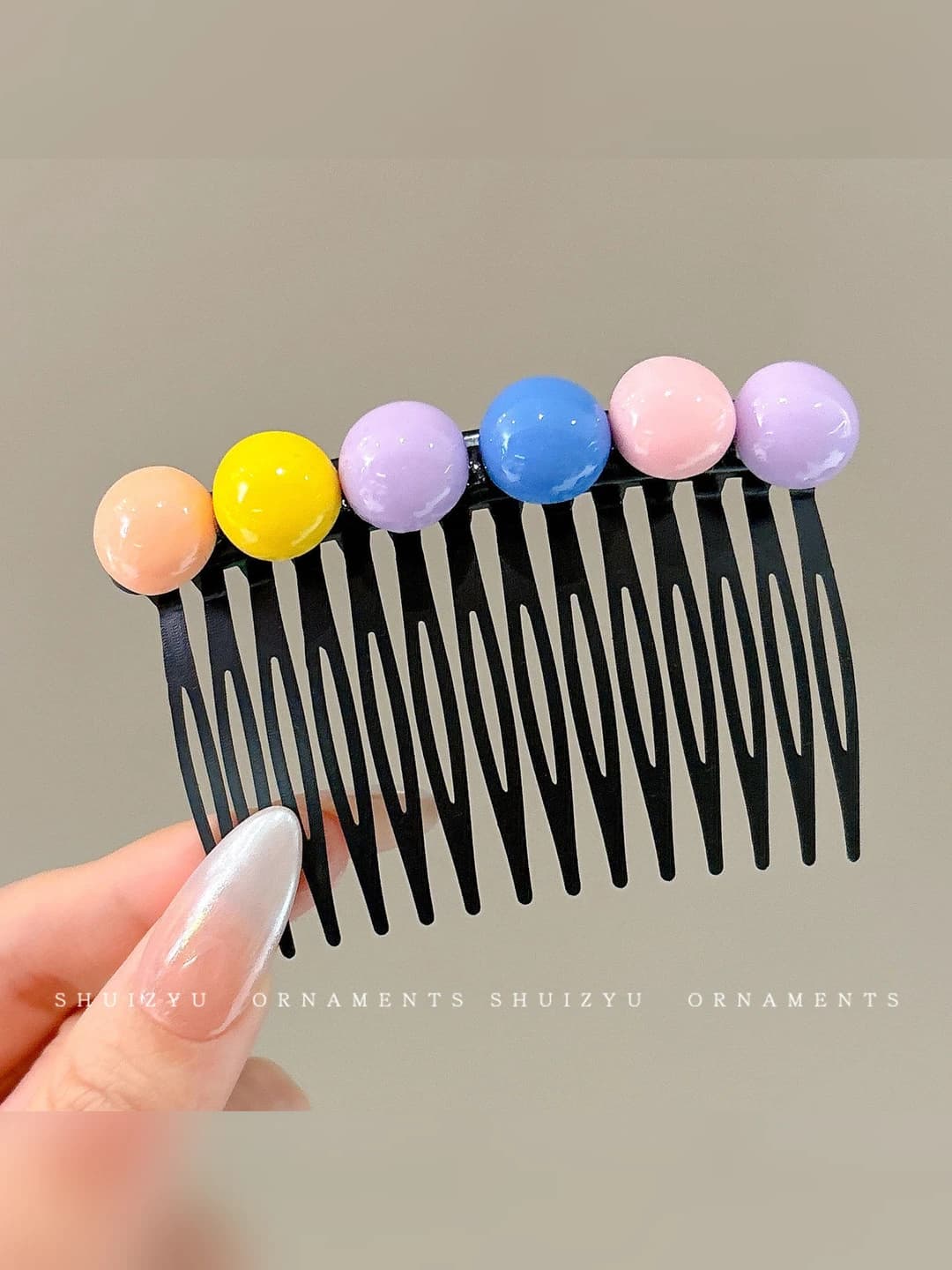 4# Six coloured balls