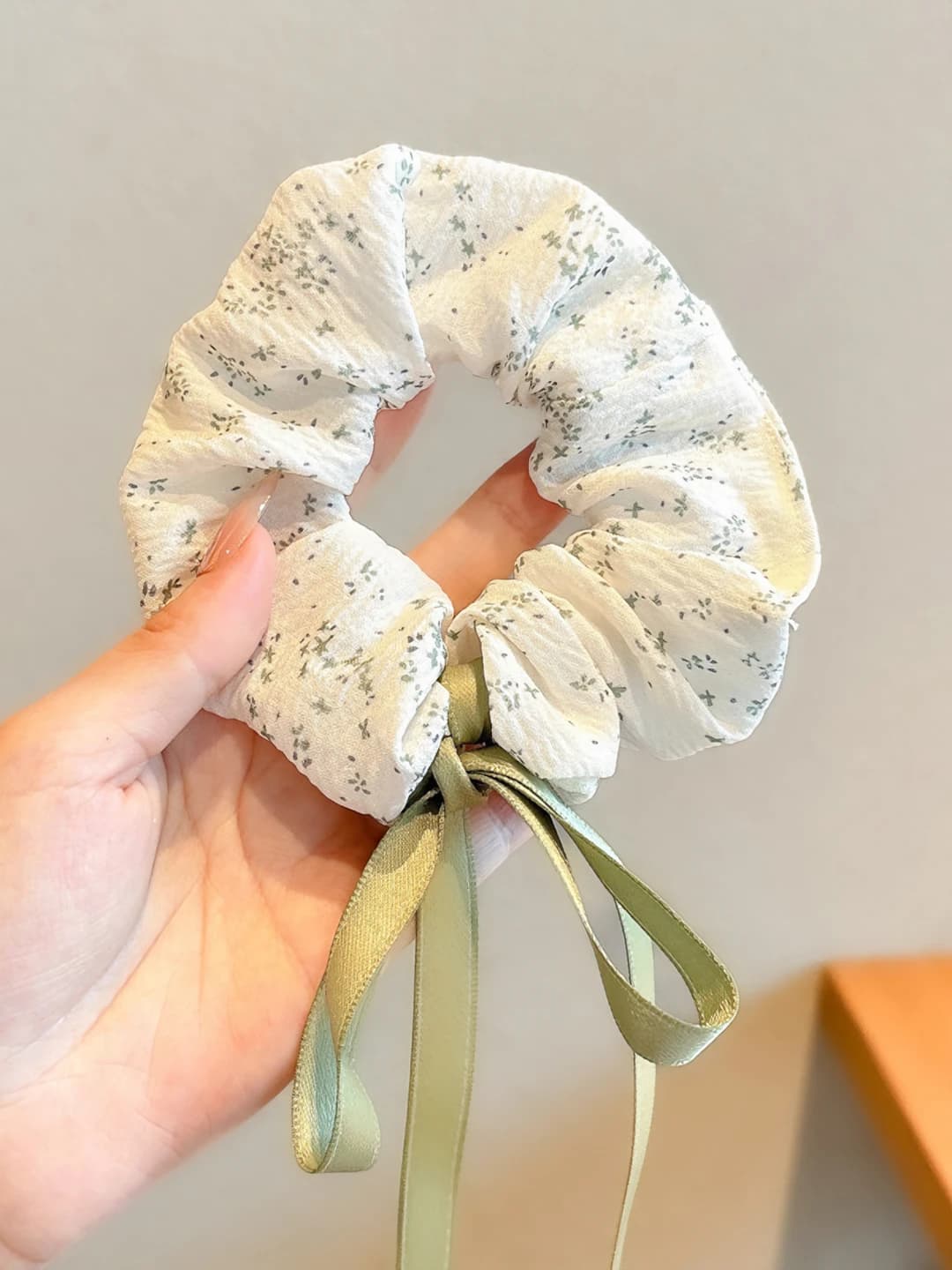 1# Dusty green ribbon 8 cm