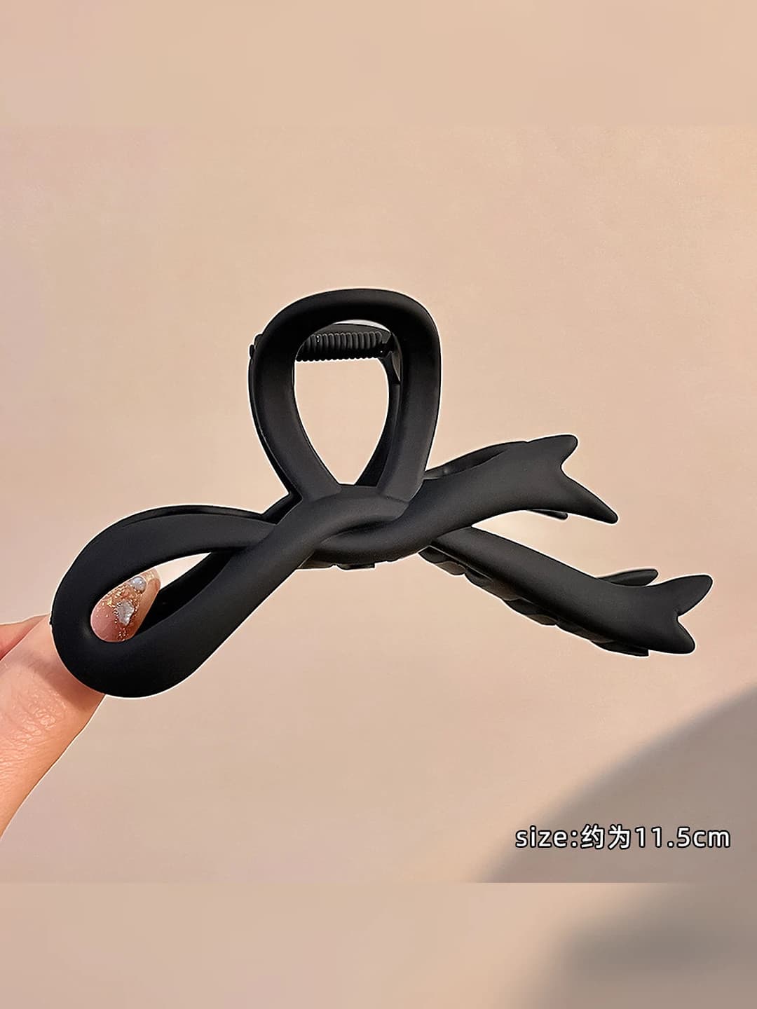 229# Mat qora tasma qisqich 11.5cm