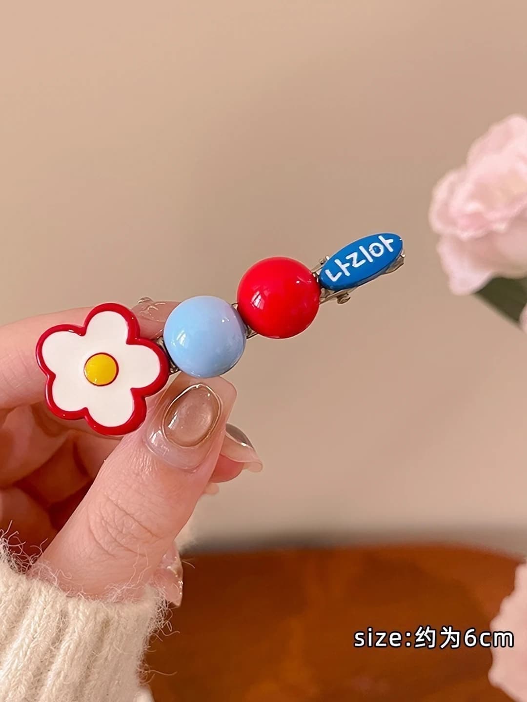 2# Blue label bead flower clip ~6 cm