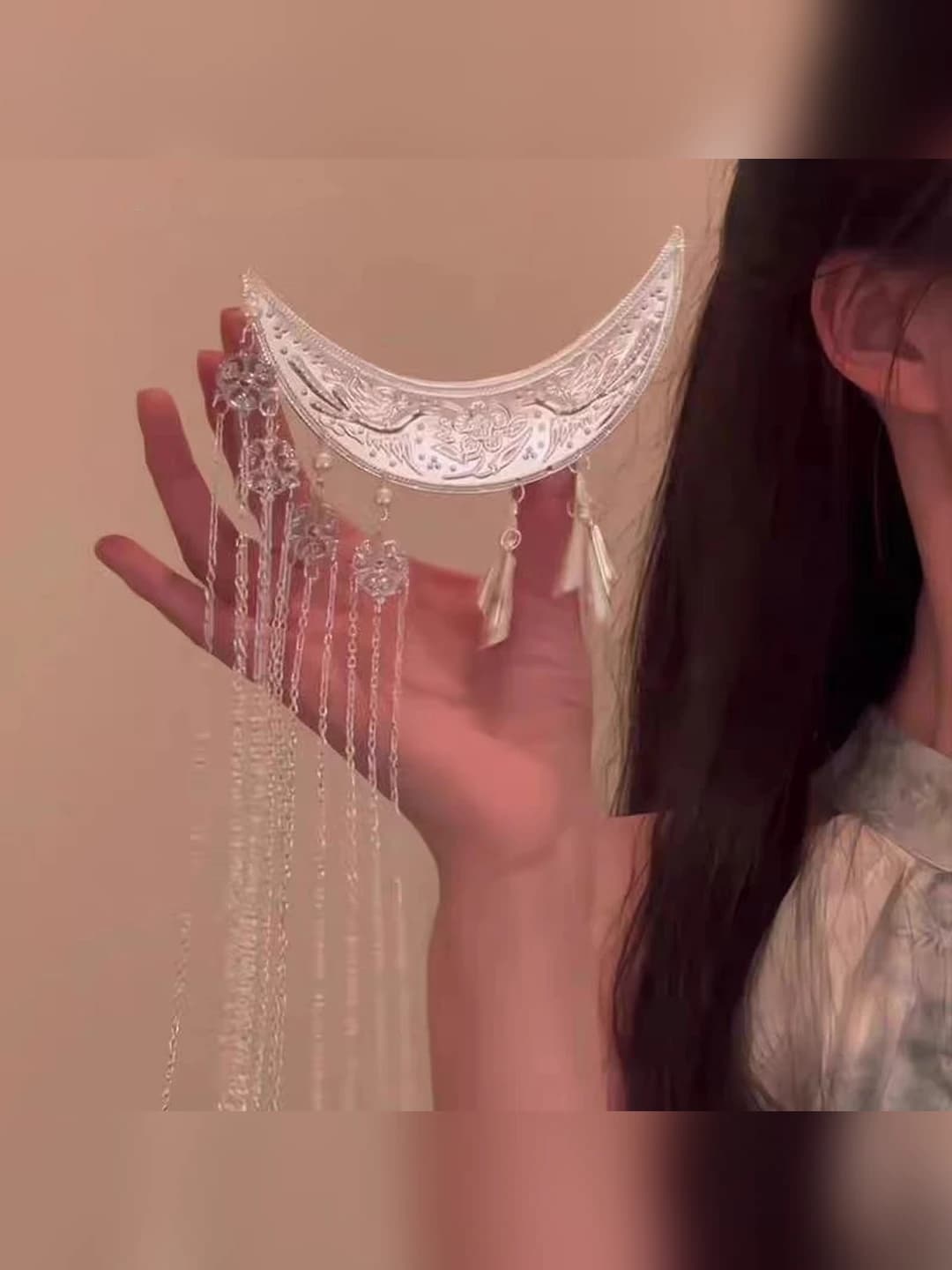 Crescent tassel hair clip