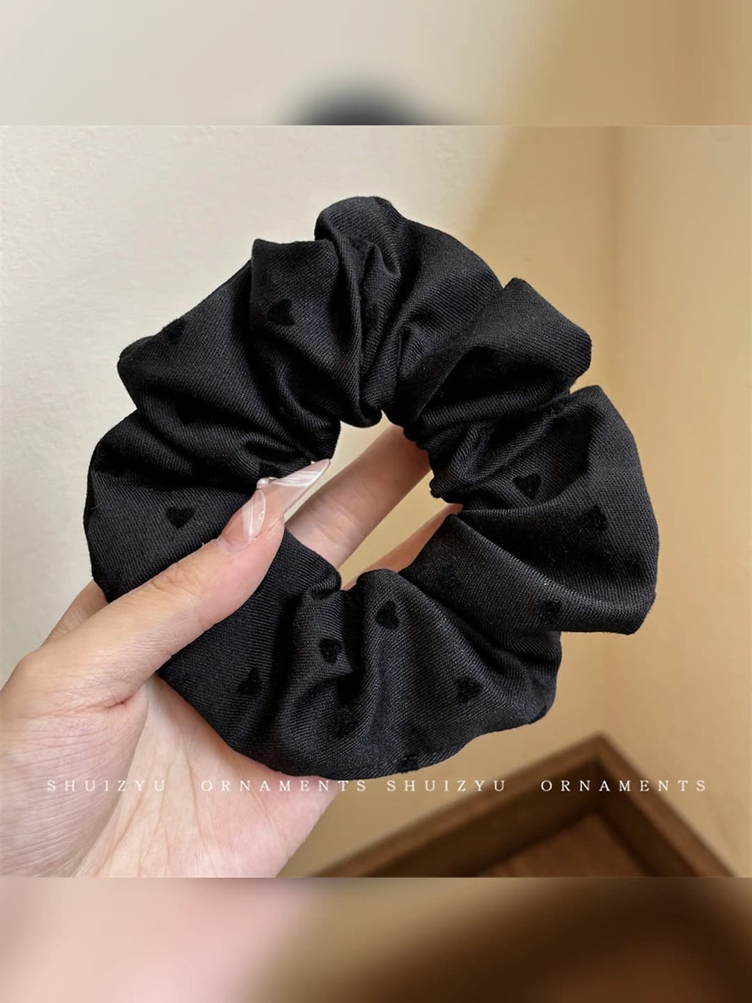 6# Heart black 9 cm