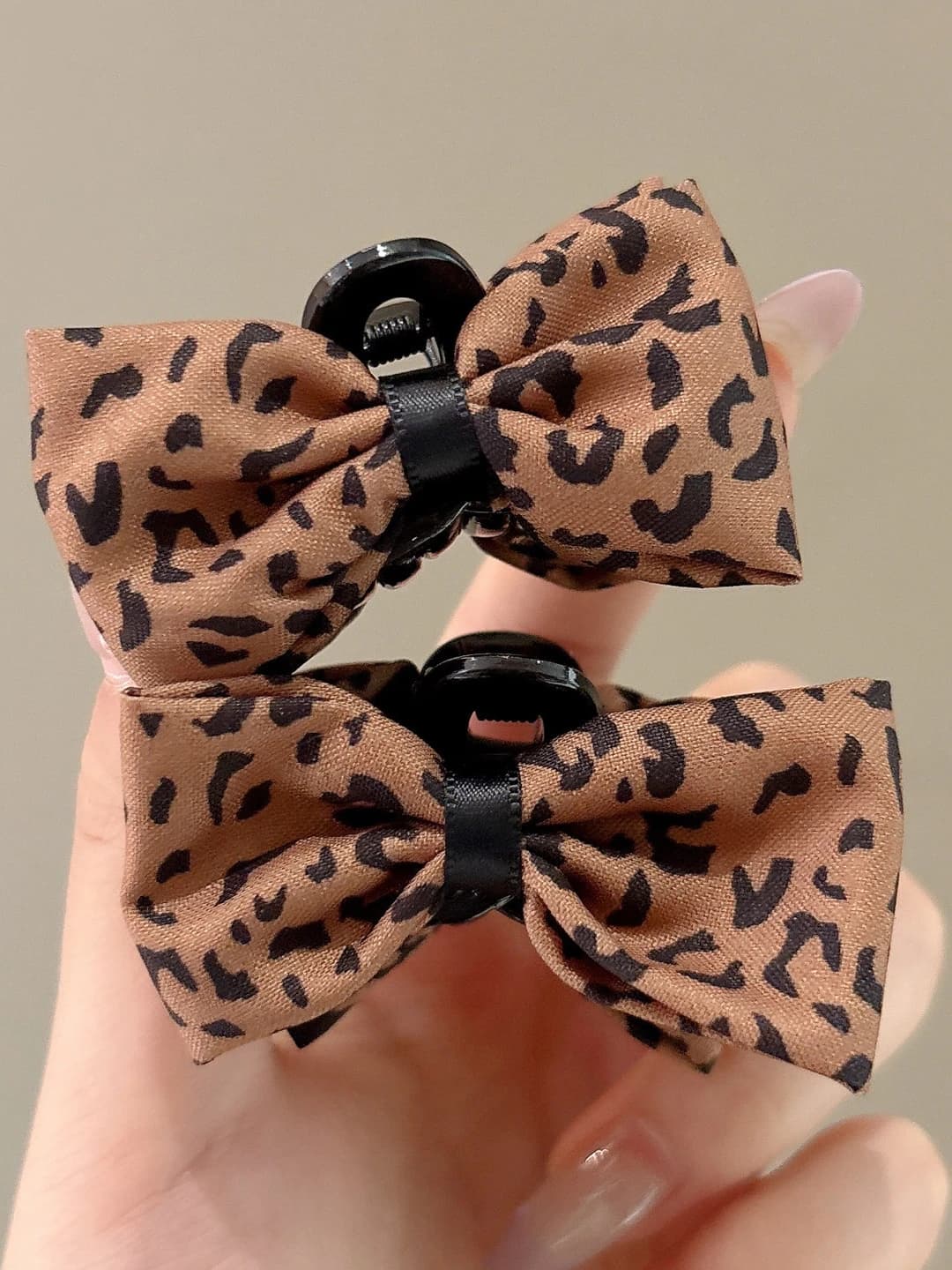 Leopard rangli qisqichbaqalar (4.5cm, 6cm)